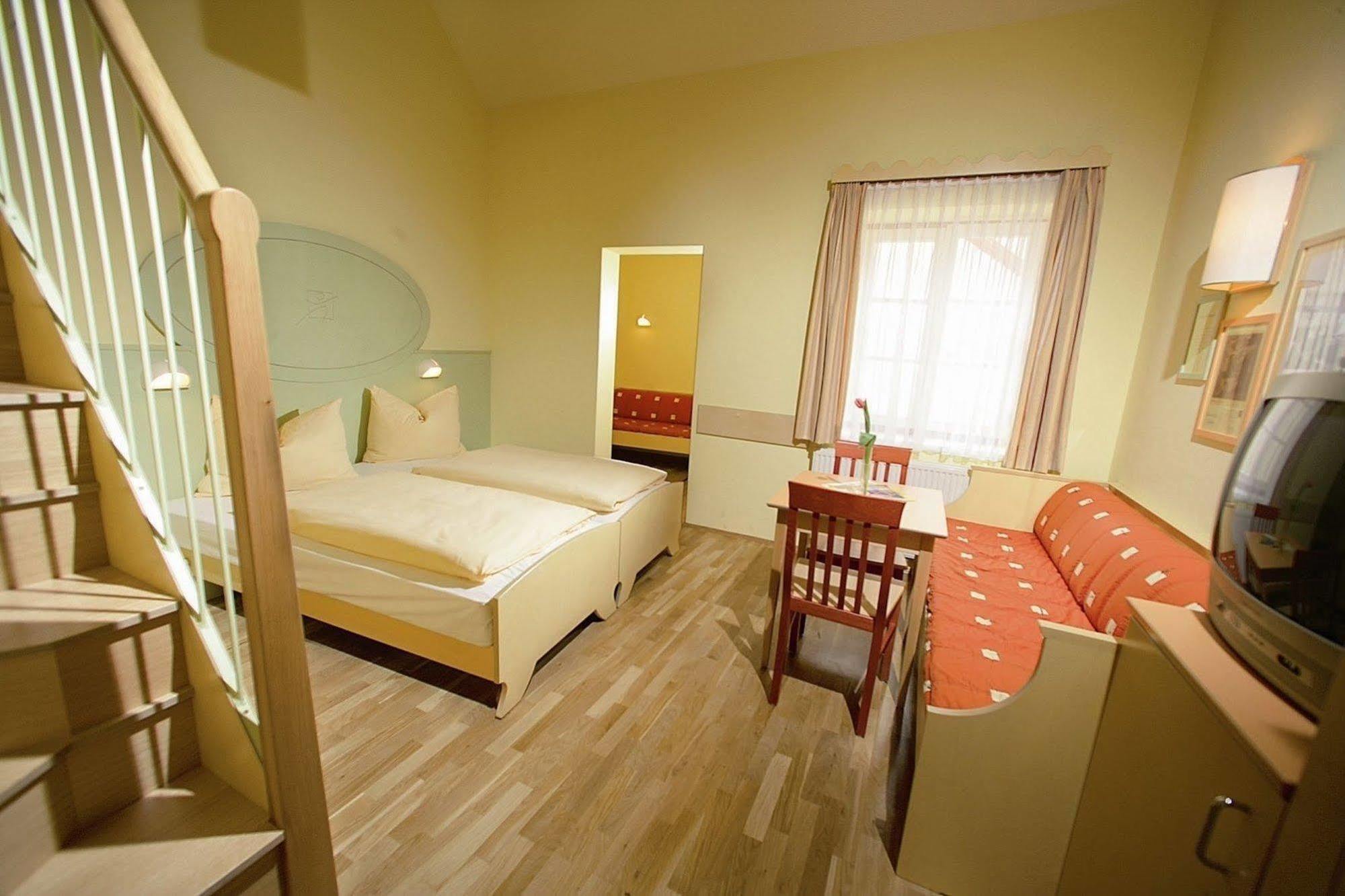 Jufa Hotel Oberwoelz-Lachtal Oberwoelz Stadt Room photo